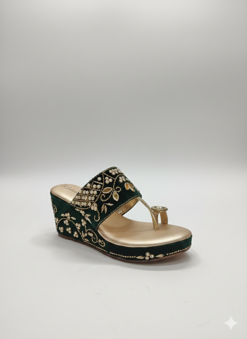 Women Embellished Wedge Heel Slip On - Image 2